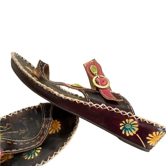 Floral Embellished Leather Sandals - Picture 5 of 6